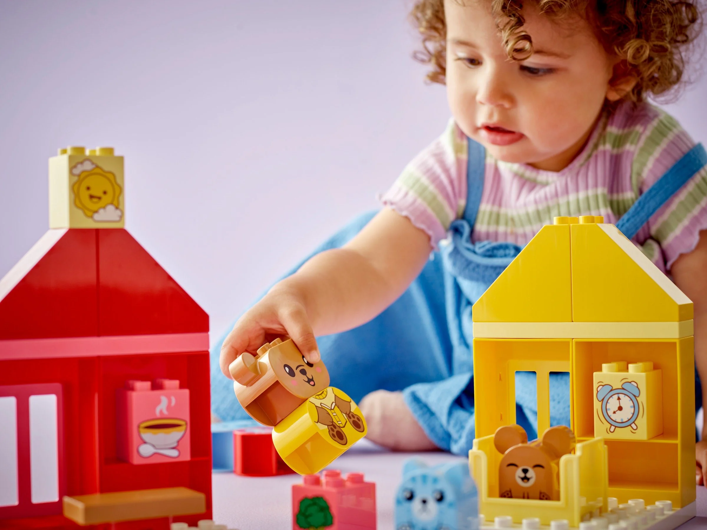 Good day to day: eating and sleeping 乐高 LEGO 10414 image 5