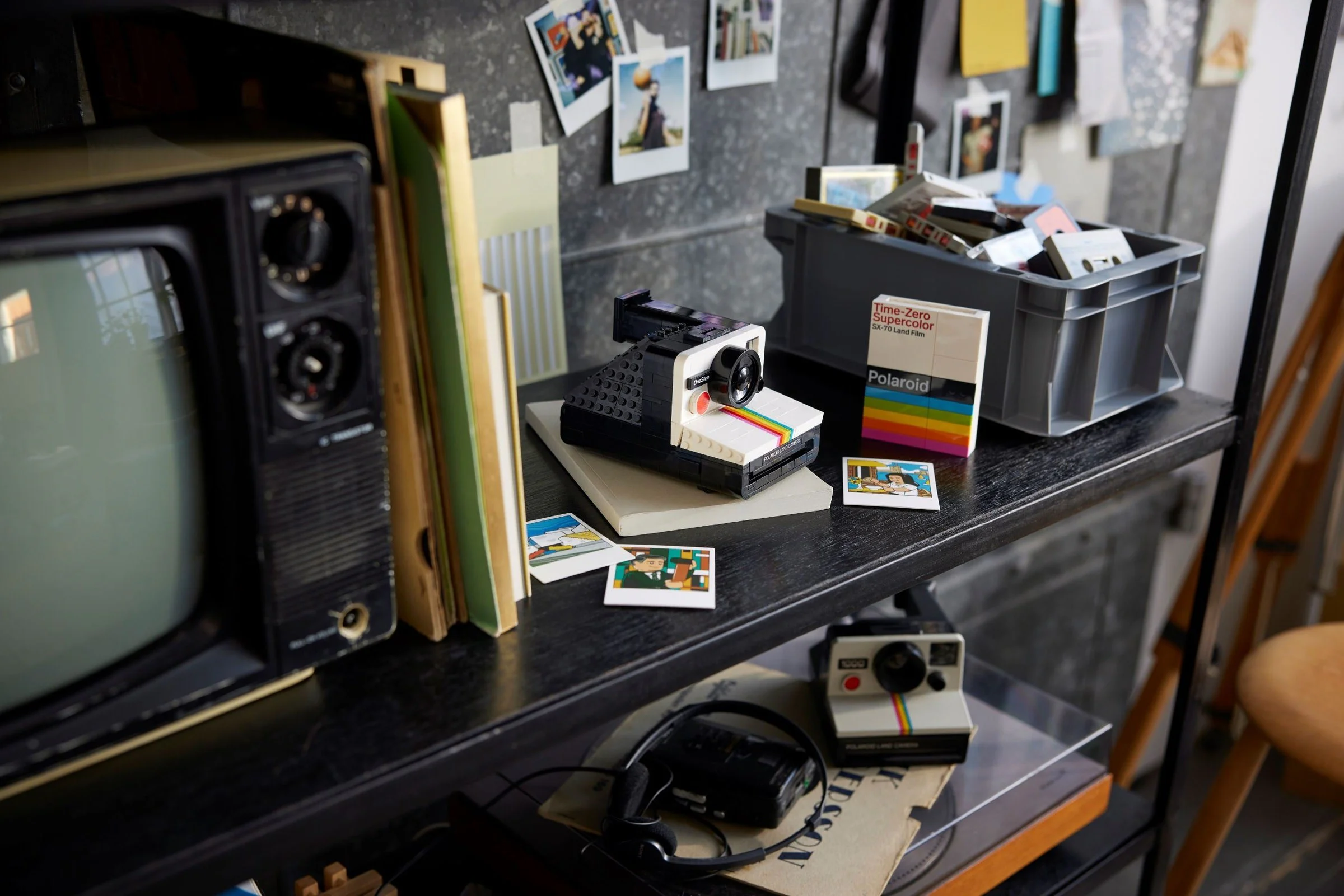 Polaroid OneStep SX-70 Camera 乐高 LEGO 21345 image 6
