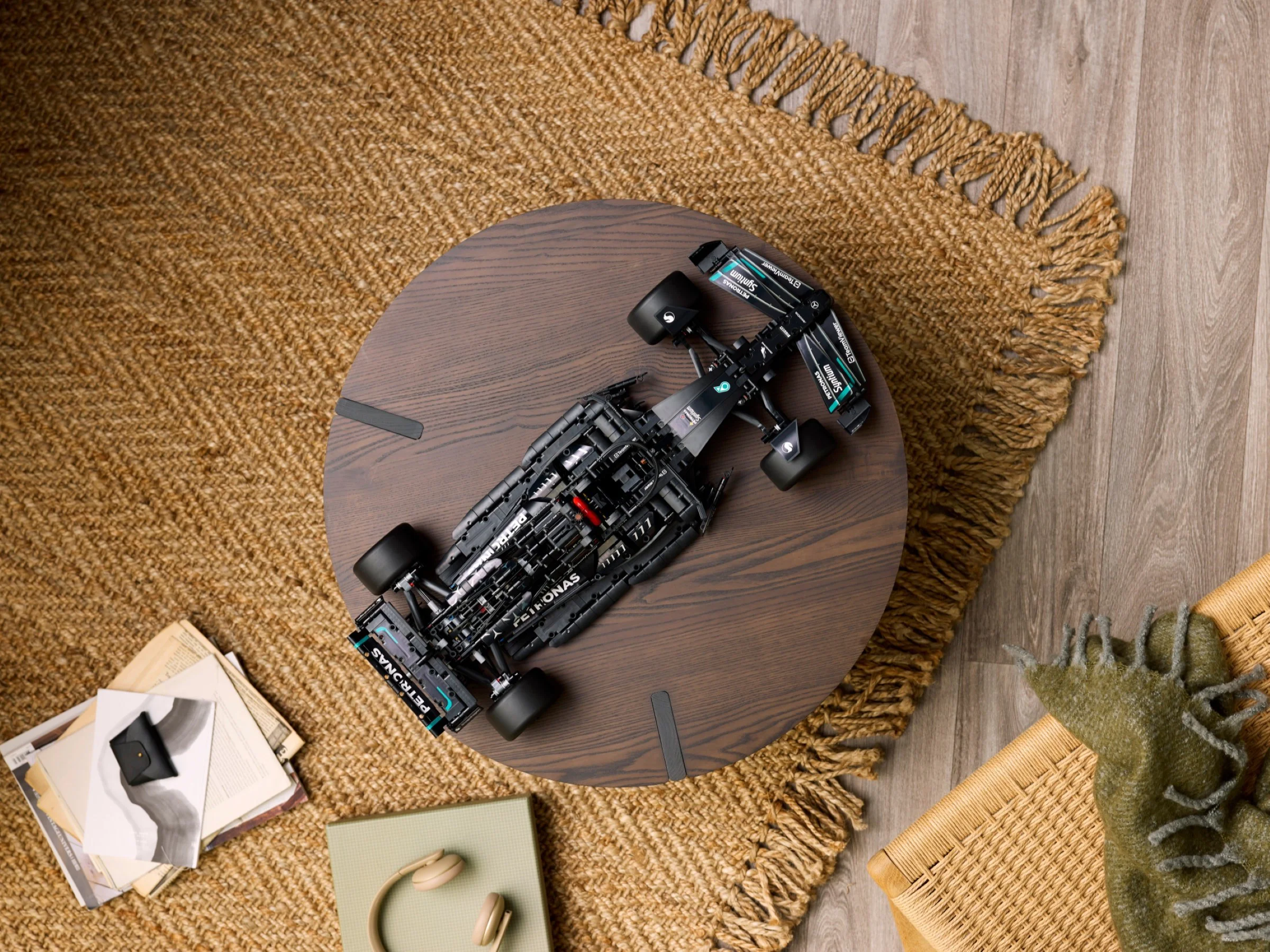 MERCEDES MERCEDES F1 RACING 乐高 LEGO 42171 image 7