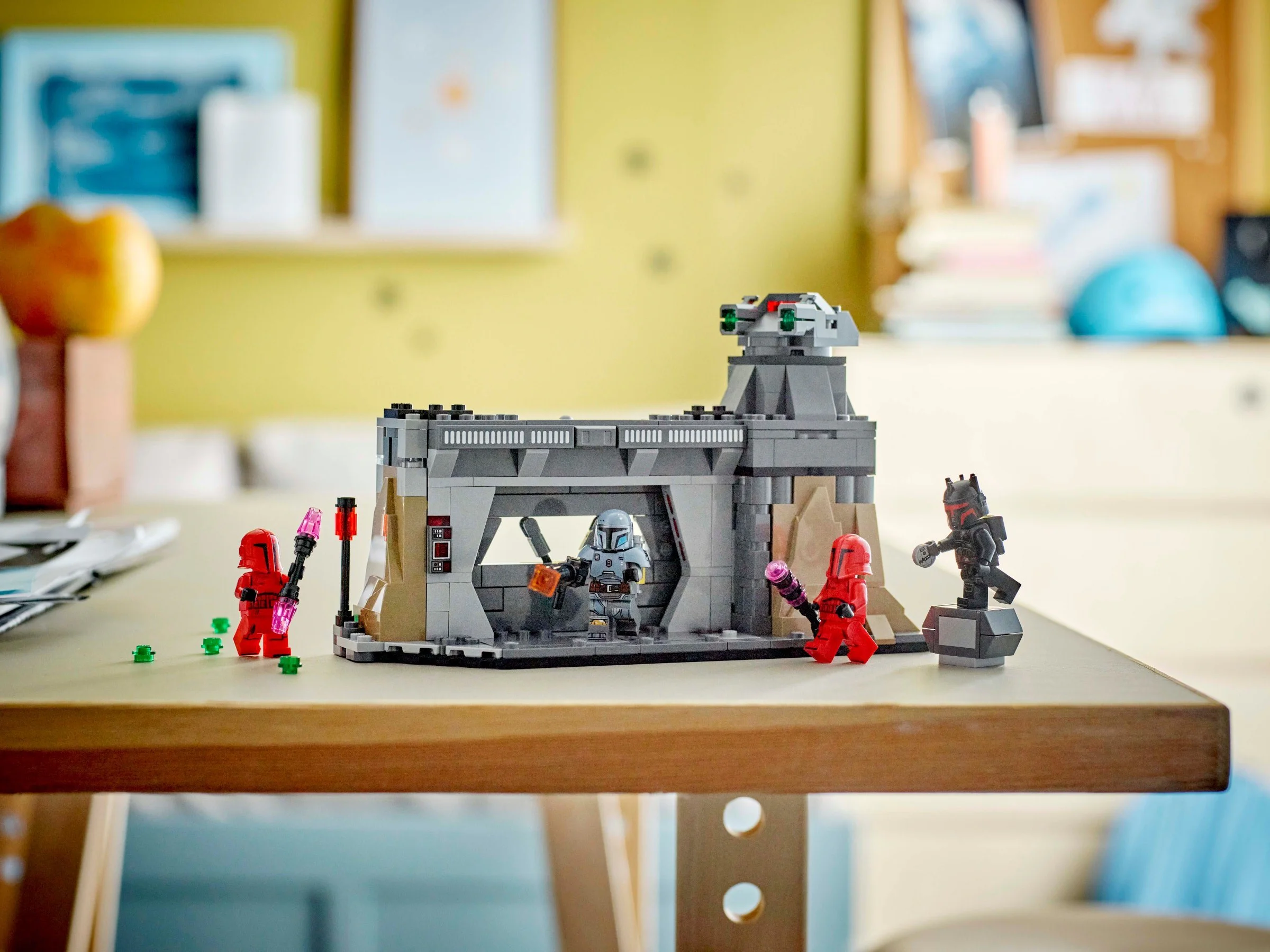 "Paz Wyzla War Governor Gideon." 乐高 LEGO 75386 image 9