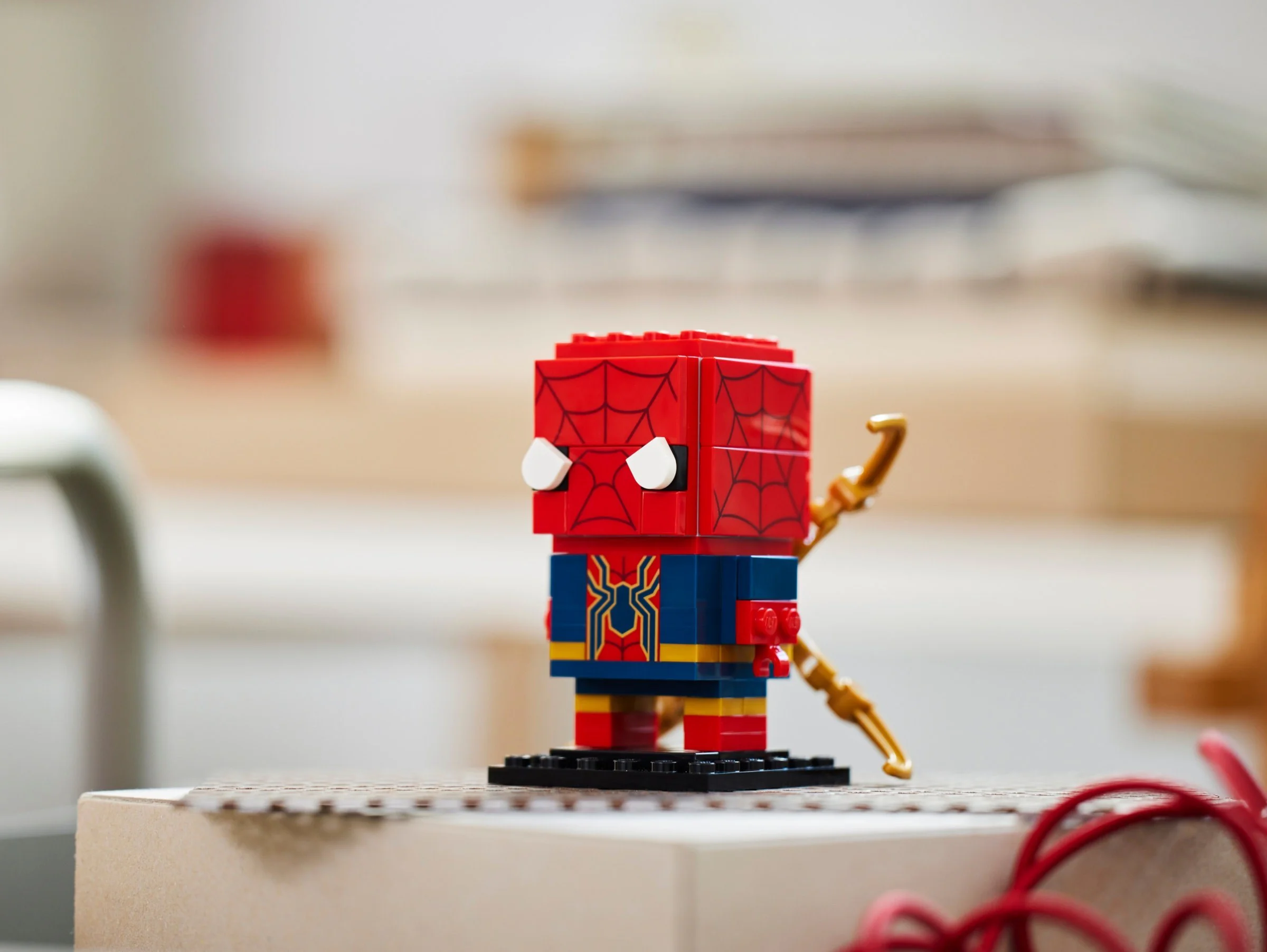 Iron Spider-Man 乐高 LEGO 40670 image 4