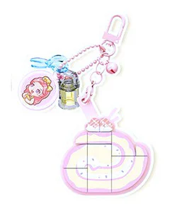Sweet Planet: Peaches Swiss roll, grunt key button