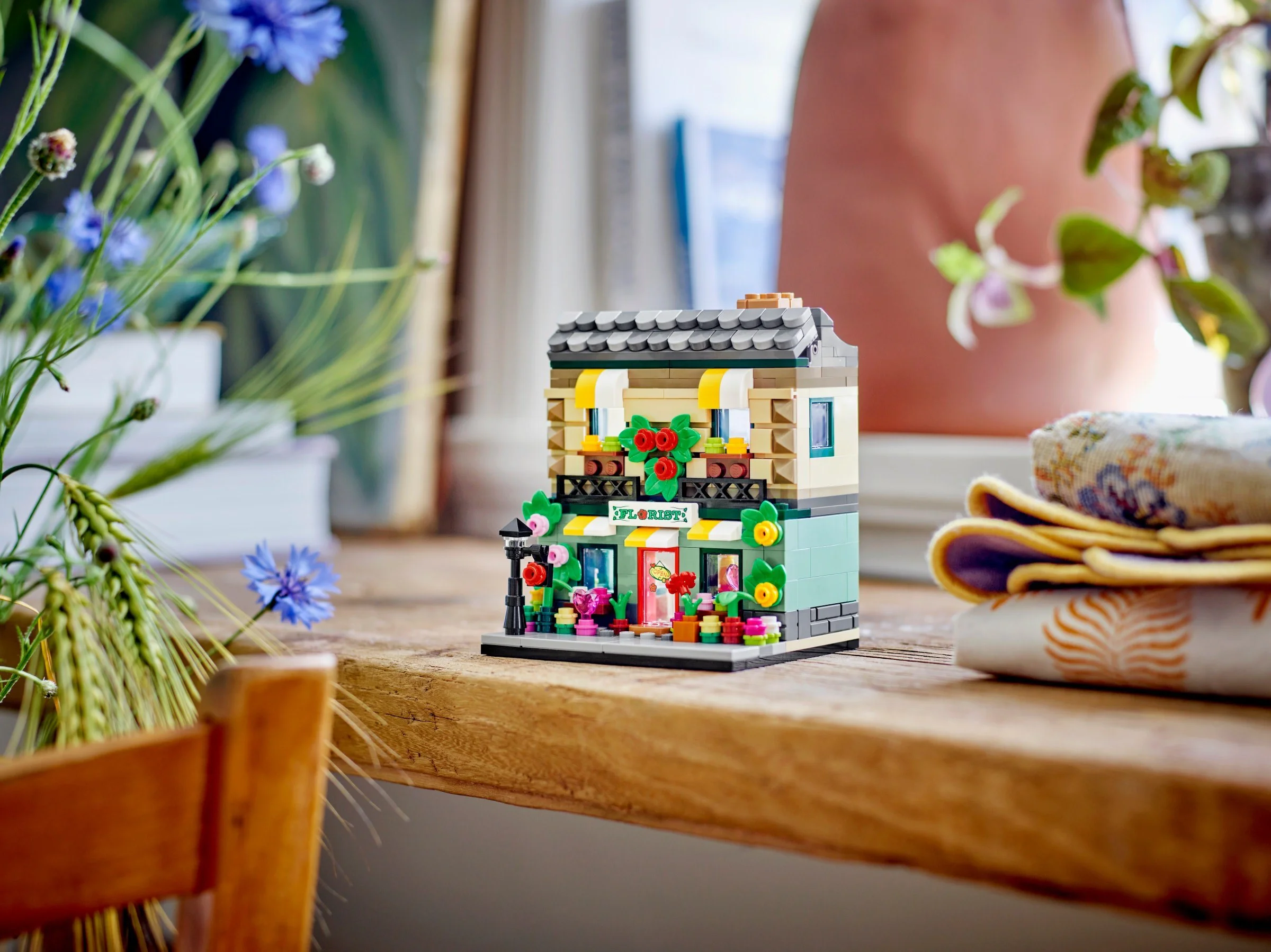 The flower shop 乐高 LEGO 40680 image 2