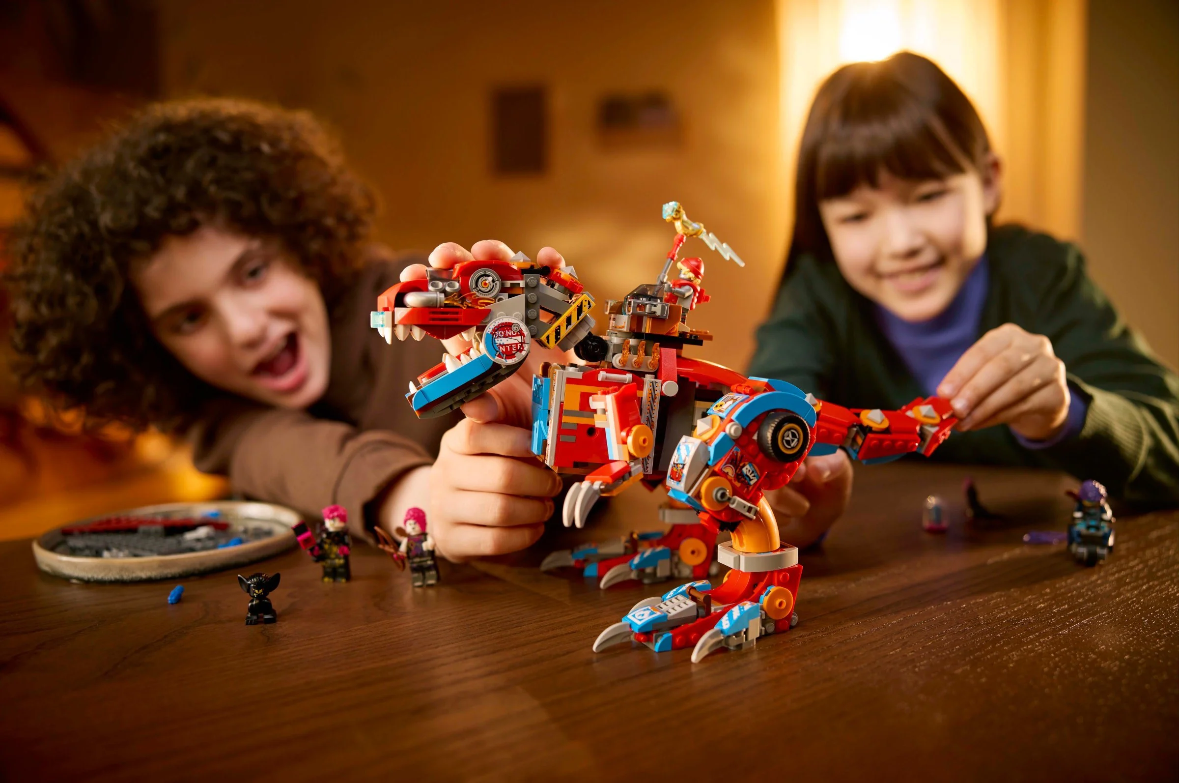 Cooper's Tyrannosaurus Transformer 乐高 LEGO 71484 image 3