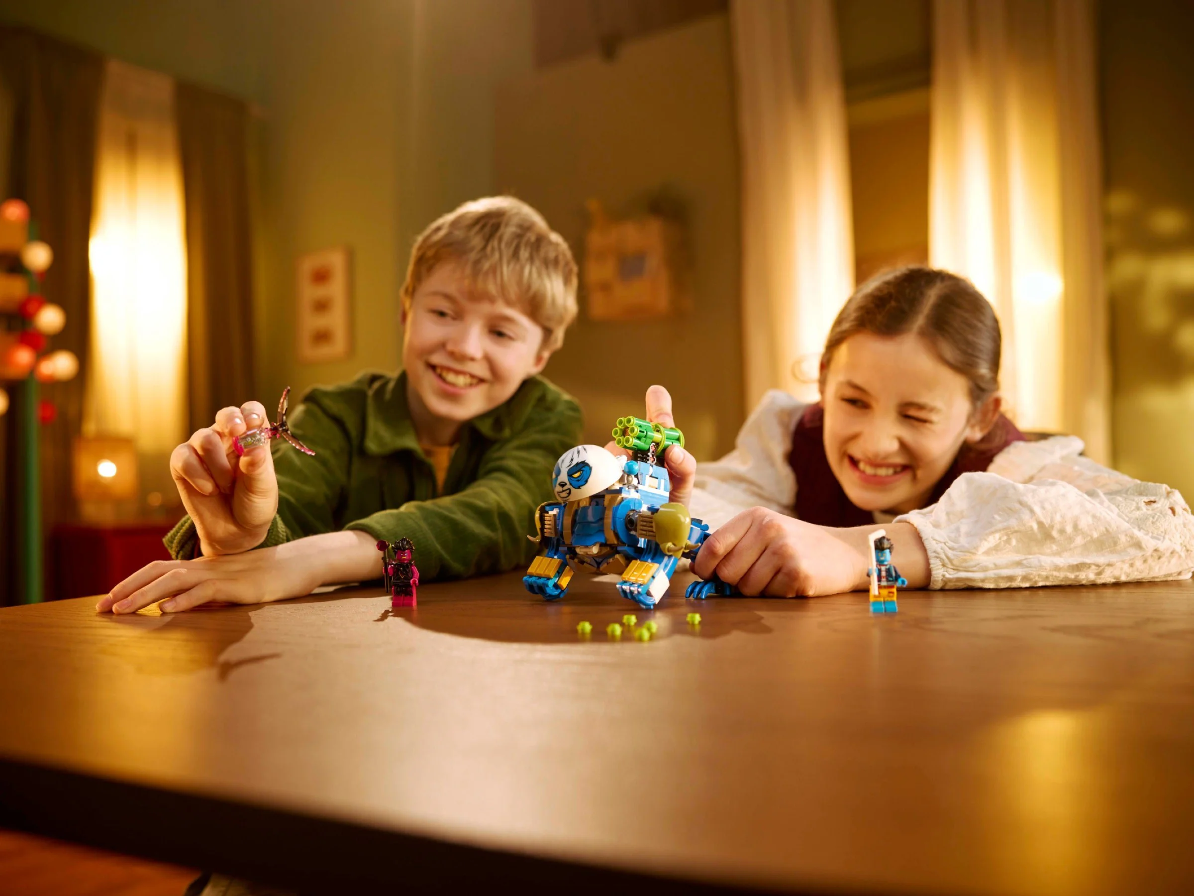Logan and Mighty Panda 乐高 LEGO 71480 image 5