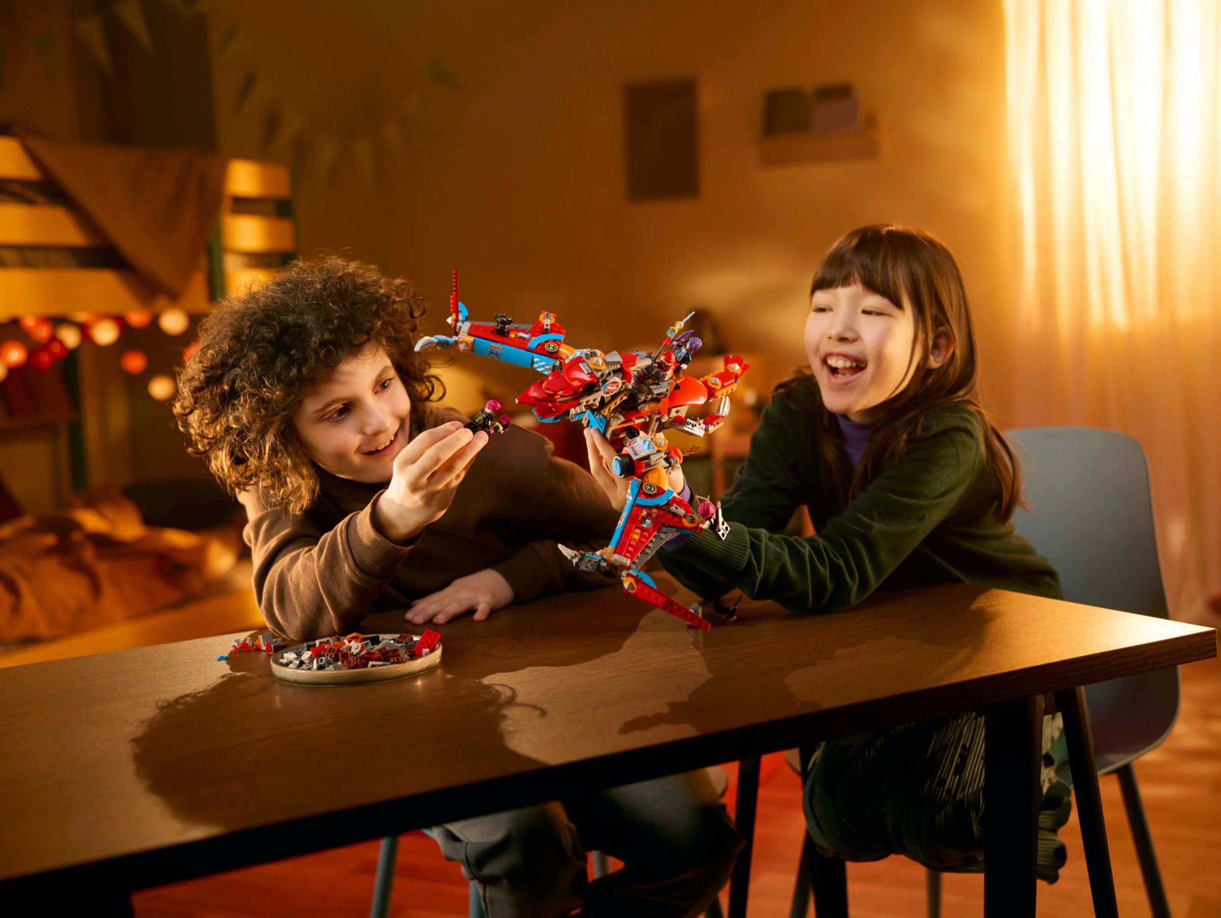 Cooper's Tyrannosaurus Transformer 乐高 LEGO 71484 image 4