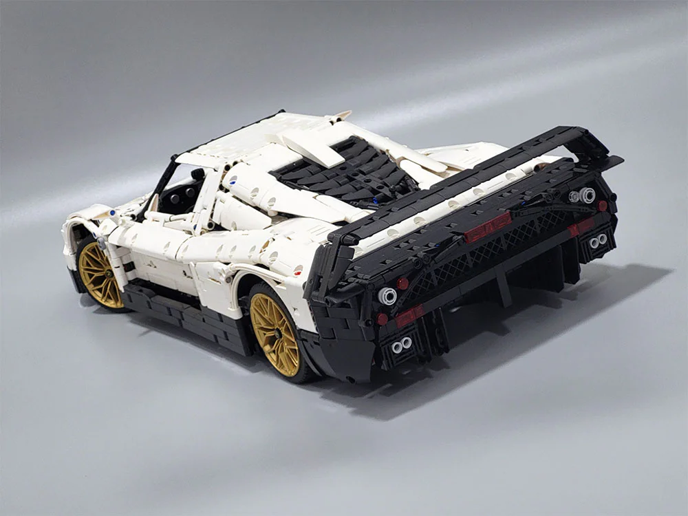 MASERATI MC12 MOC-160967 image 2