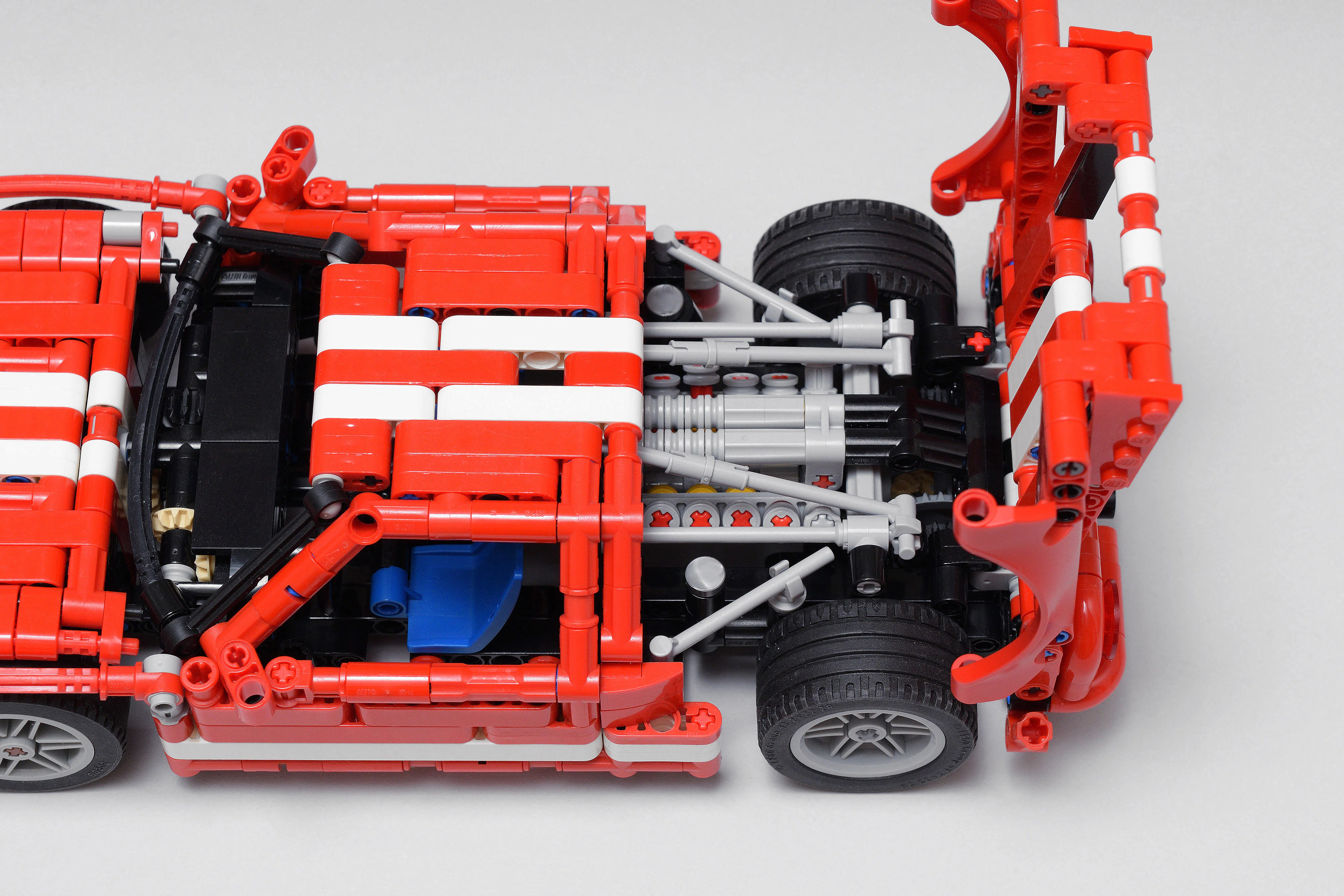 Ford GT 1/16 MOC-42772 image 5