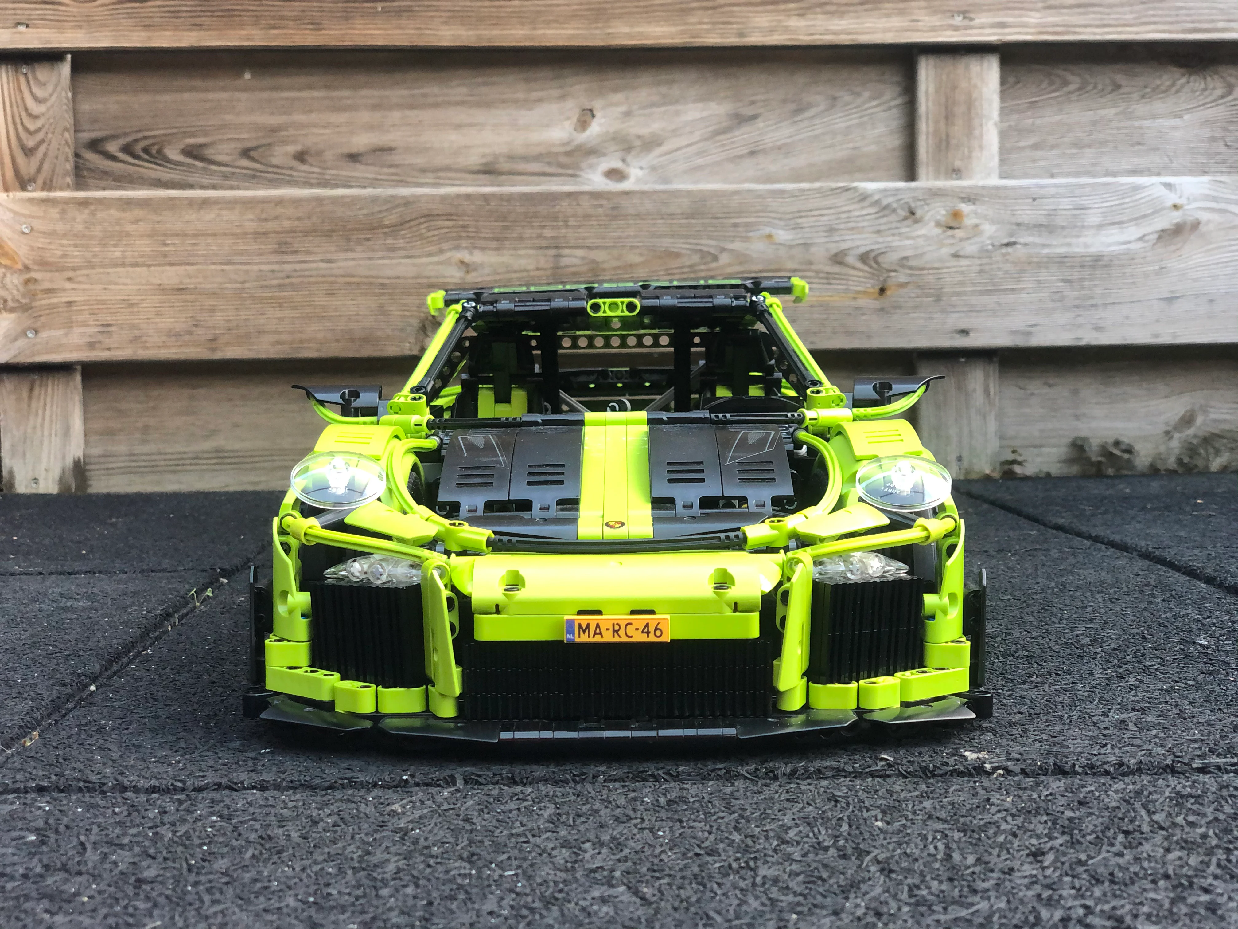 Porsche 911 GT2 RS MOC-59398 image 5