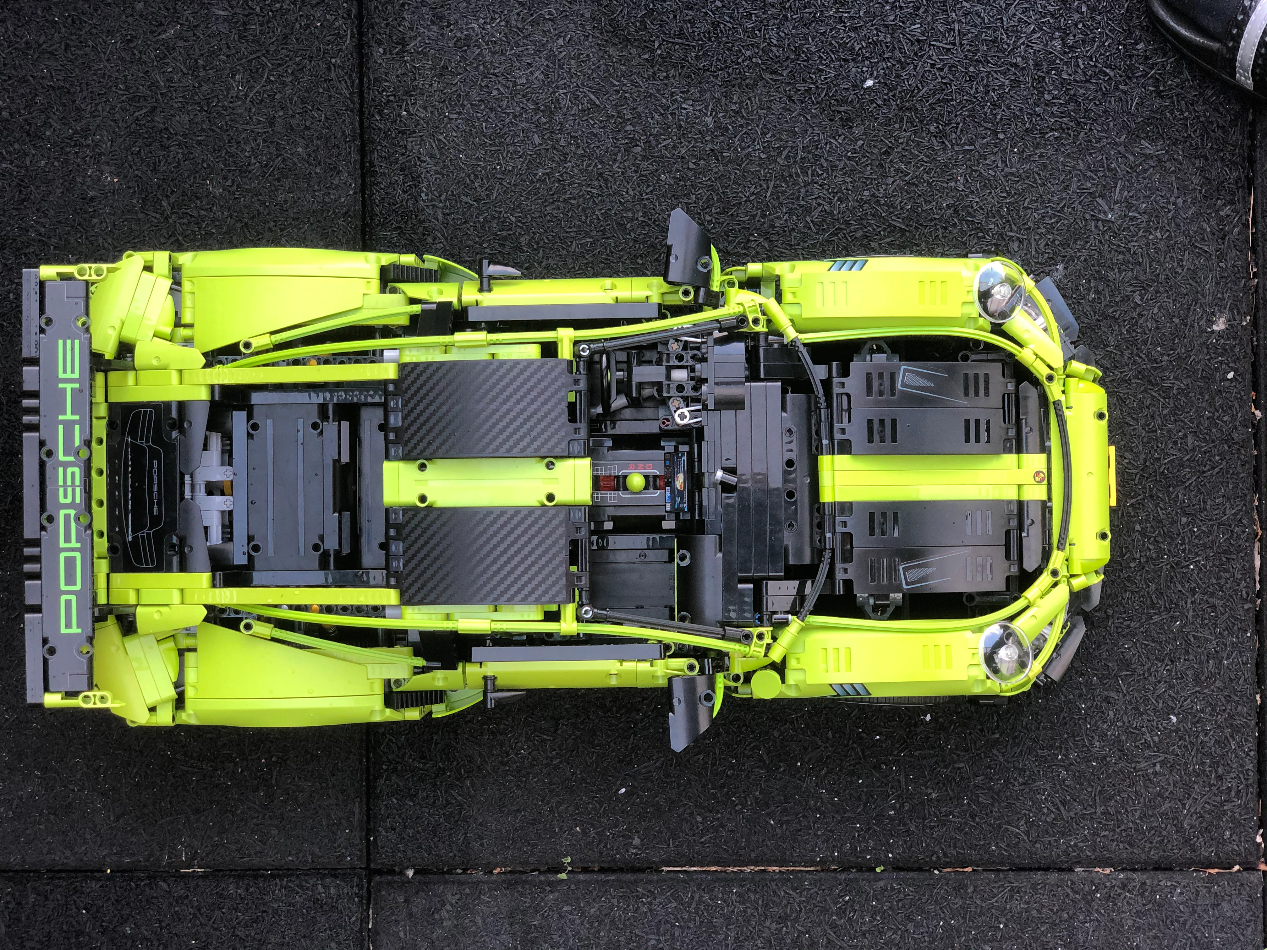 Porsche 911 GT2 RS MOC-59398 image 6
