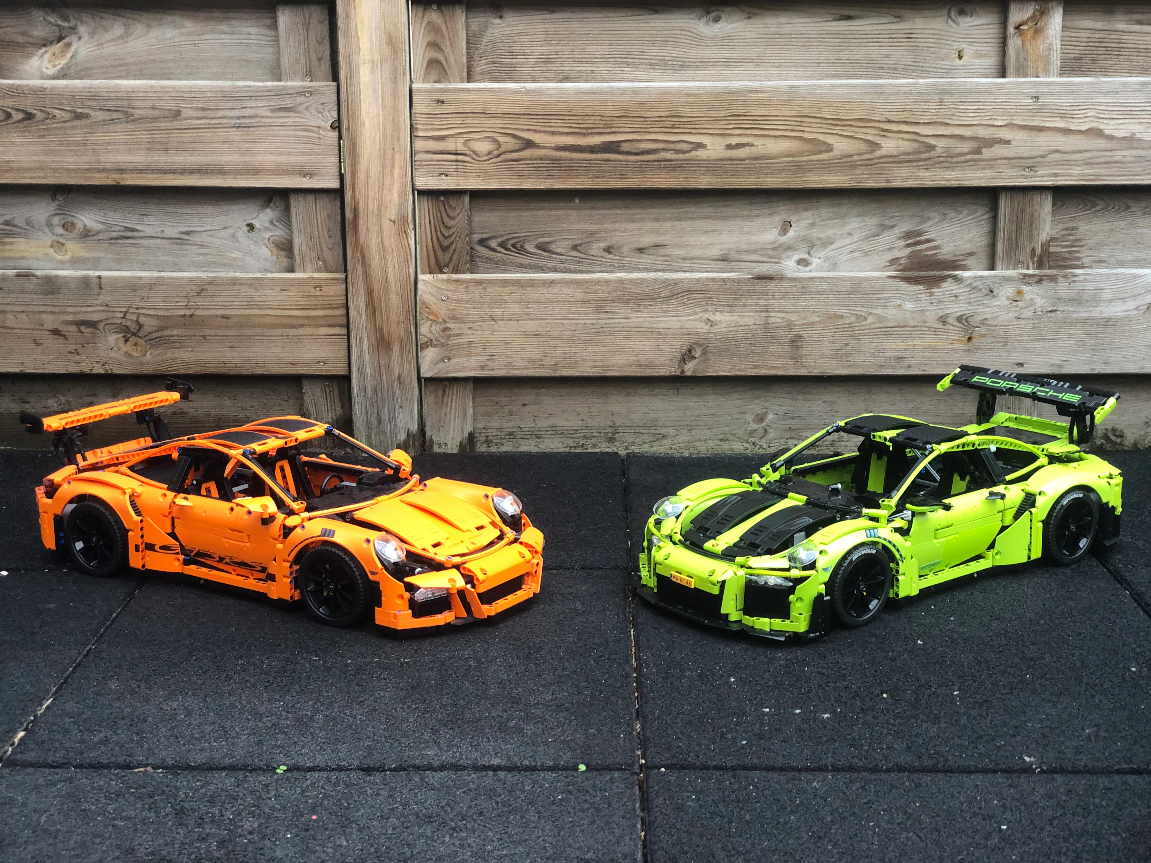 Porsche 911 GT2 RS MOC-59398 image 8