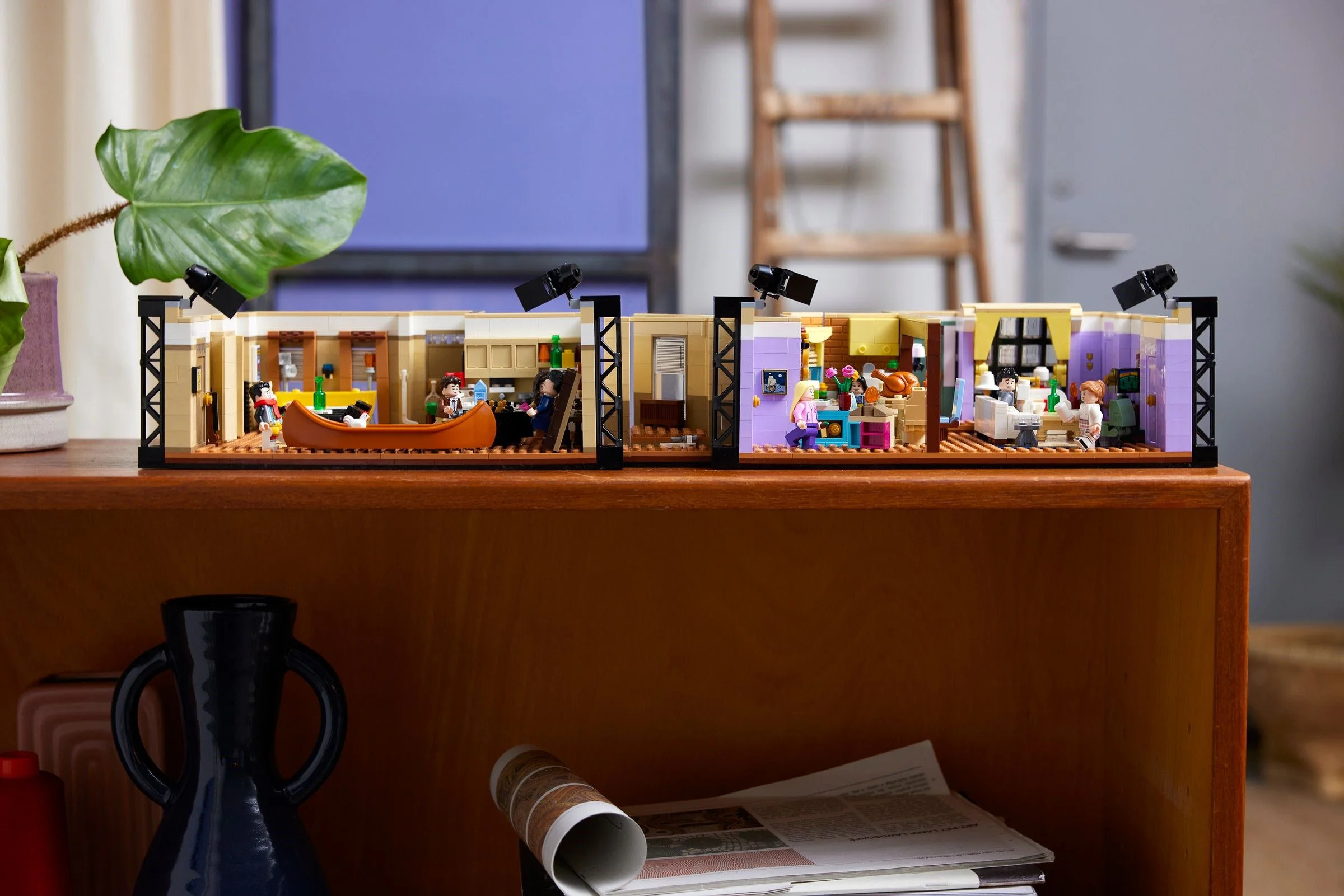 Old friend: Monica and Rachel's apartment 乐高 LEGO 10292 image 49
