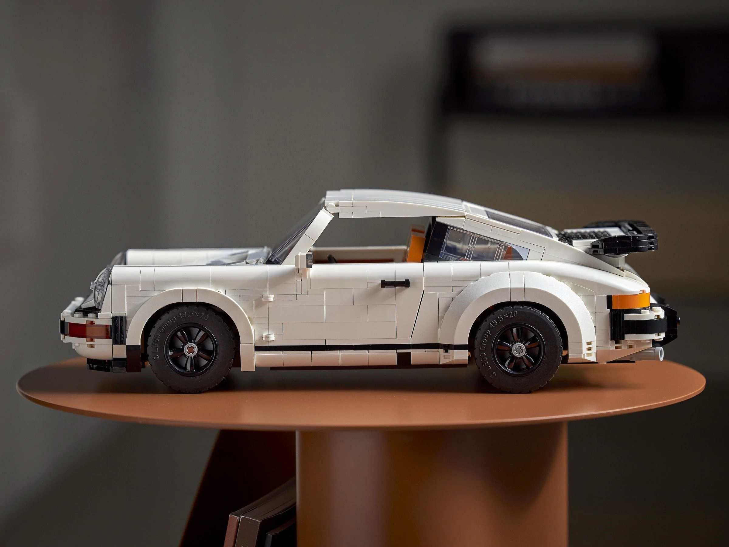 Porsche 911 60666 image 31