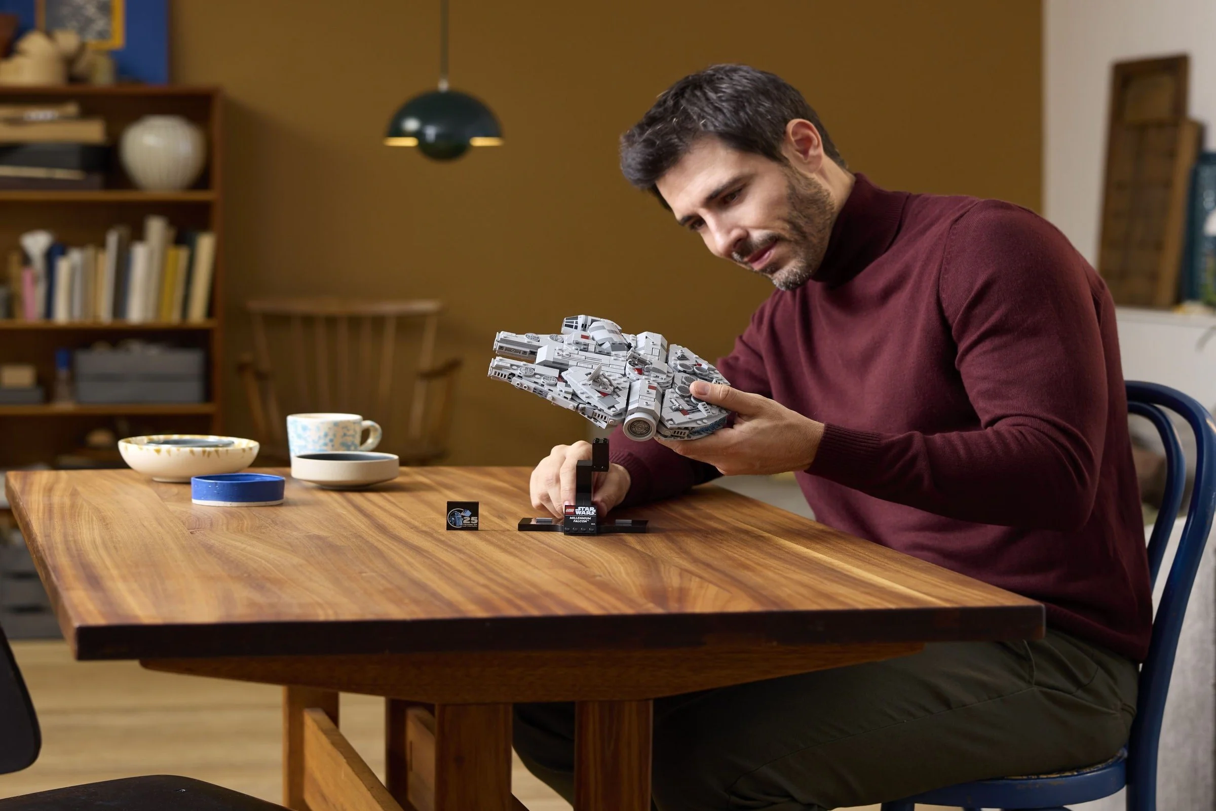 The Millennium Falcon 乐高 LEGO 75375 image 4