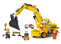Urban Life: 4-Style Wheeled Excavator Combination