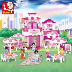 Dolphin Bay Pink Dream: Romantic restaurant