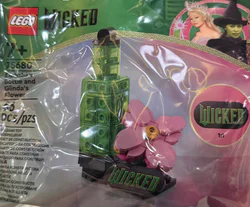 Magical Bad Witch: Eveba's magic bottle and Glinda's flower