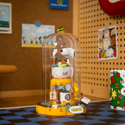 Snoopy Fantasy: Coffee Time