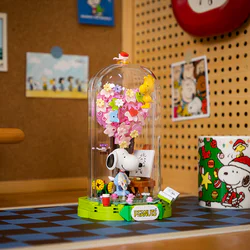 Snoopy Fantasies: Painting the World
