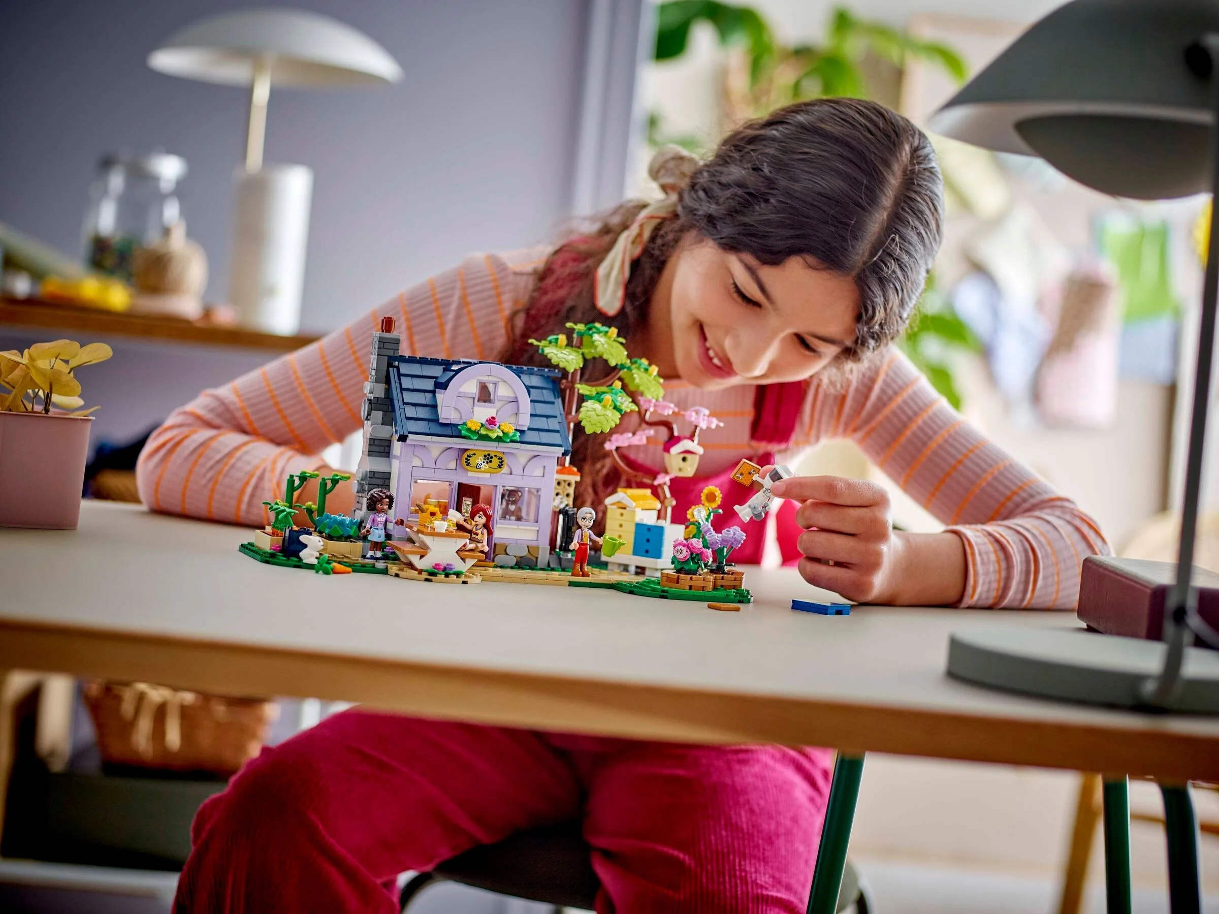 Bee Garden Room 乐高 LEGO 42669 image 10