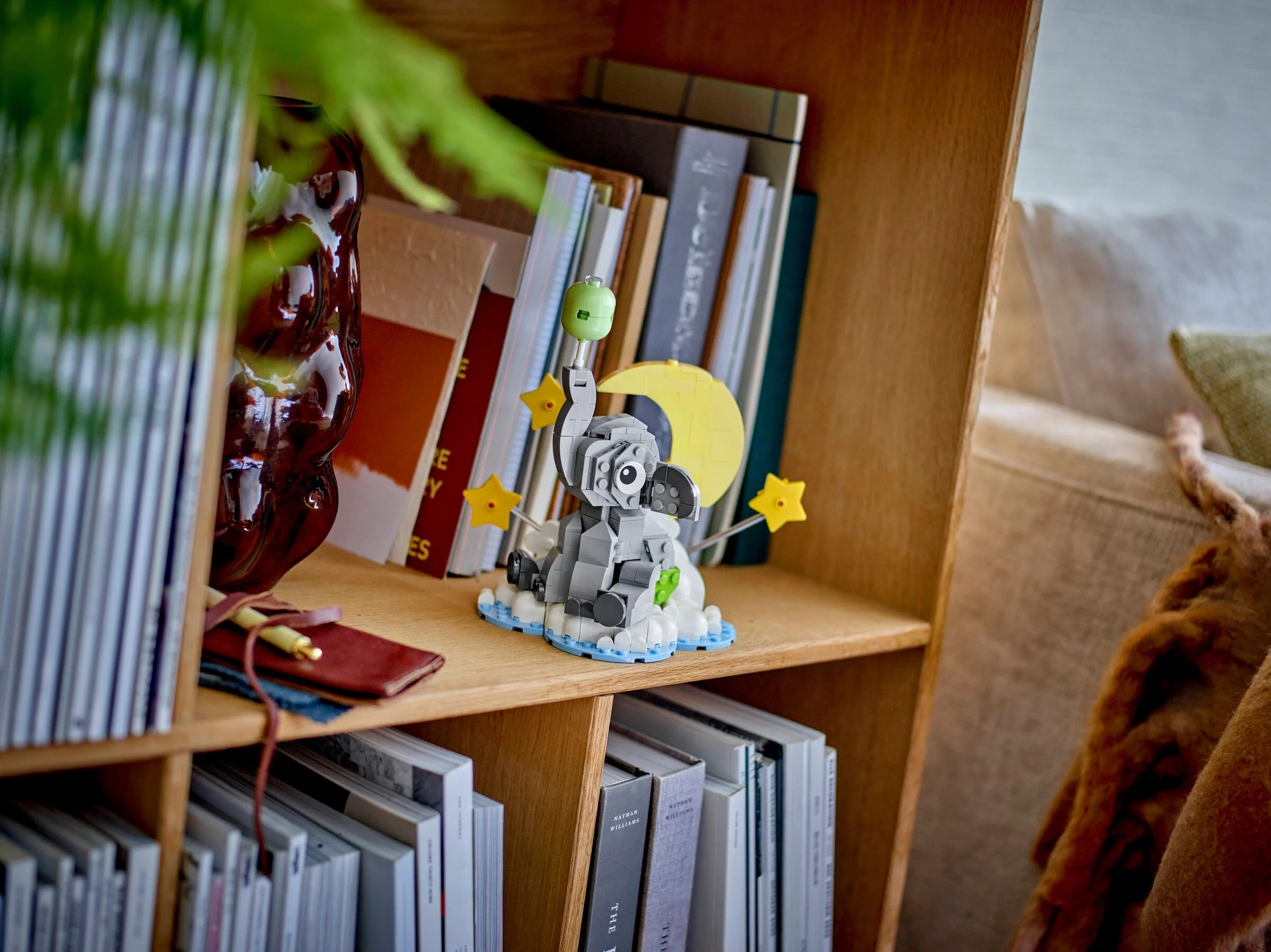 An elephant in the sky 乐高 LEGO 40814 image 7