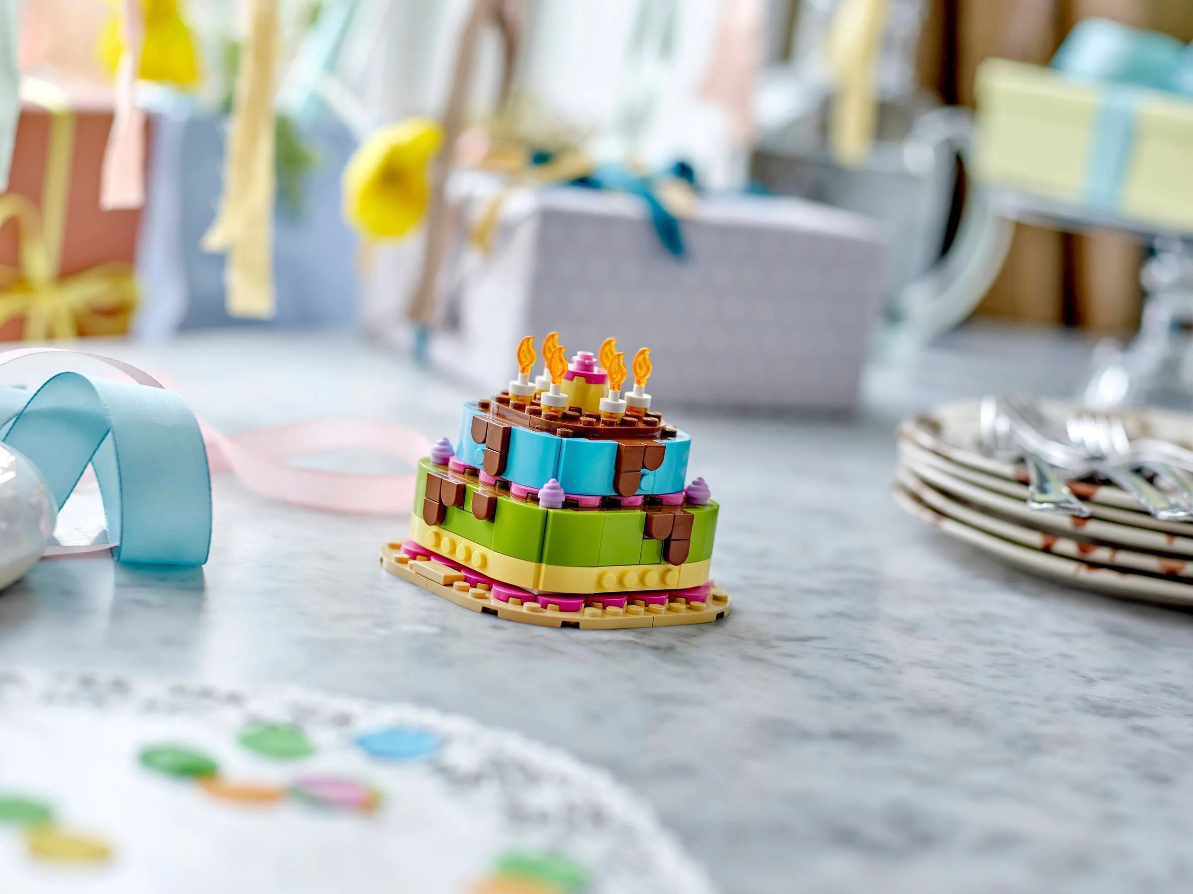 Birthday cake 乐高 LEGO 40815 image 7