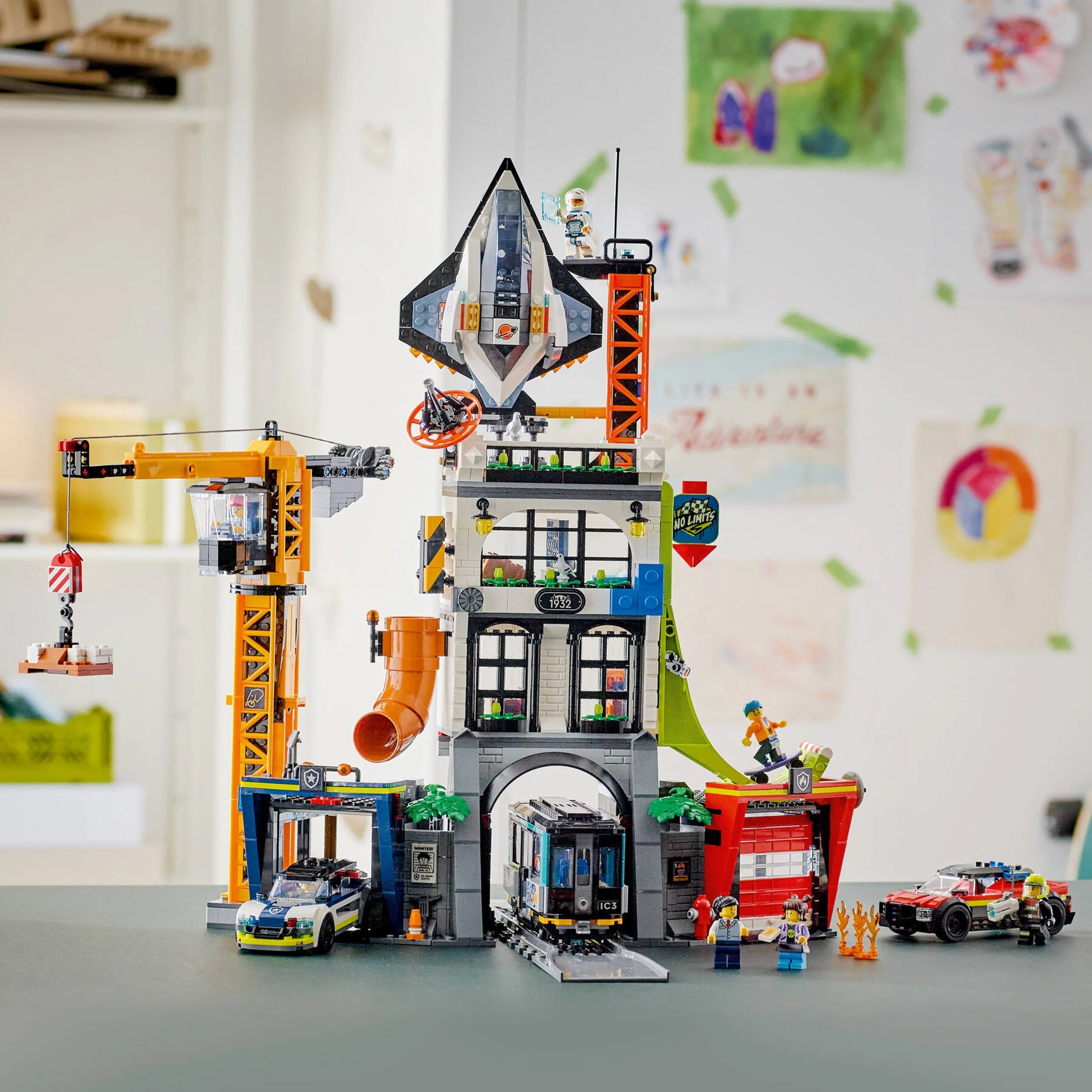The City Tower 乐高 LEGO 60473 image 14