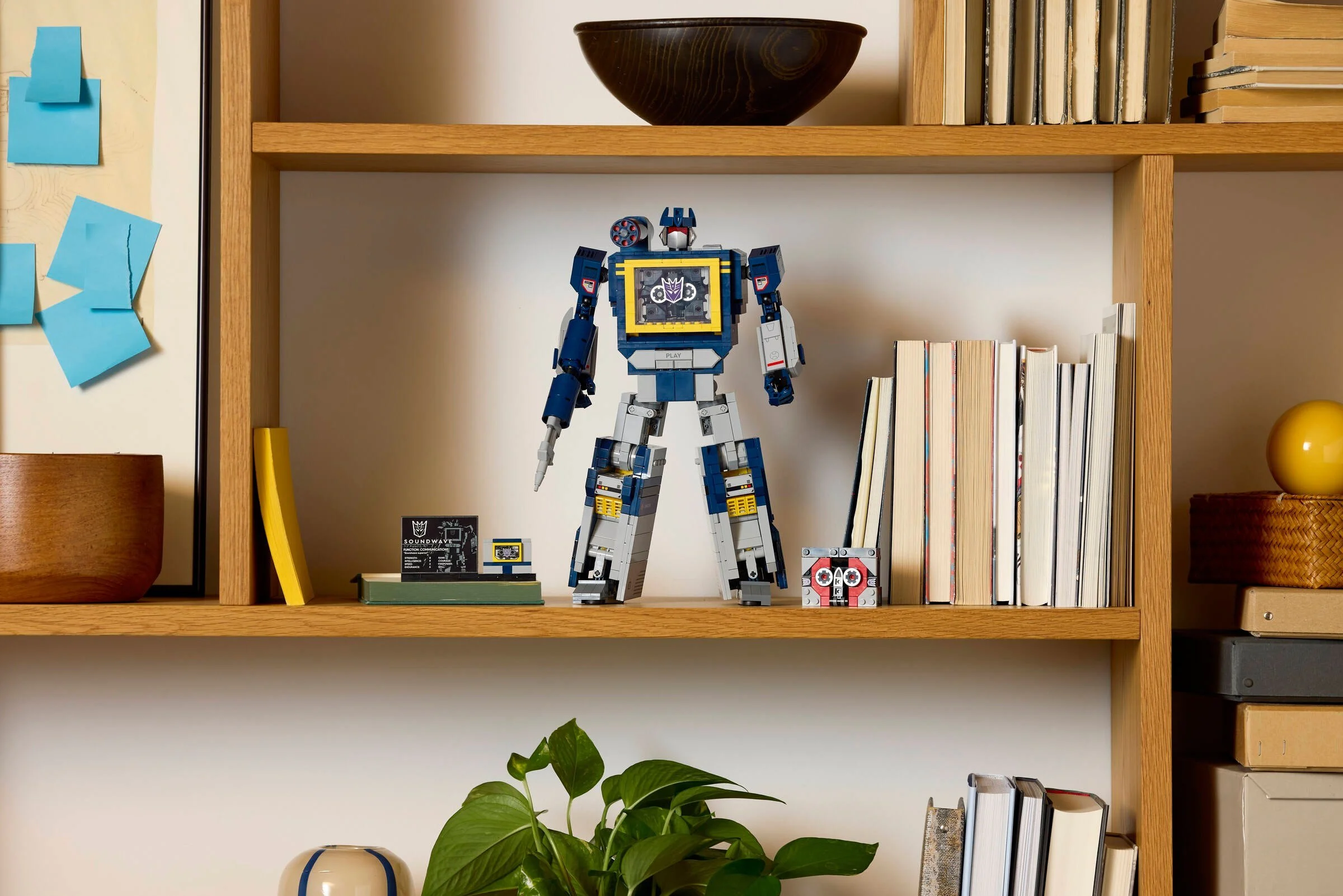 Transformer Kong: Soundwave 乐高 LEGO 10358 image 13