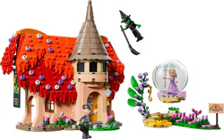 Magical Bad Witch: Glinda & Elphaba Visit Munchkinland