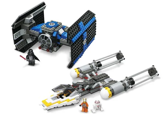 Ti-84 and YF-12 fighter jets. 乐高 LEGO 7152