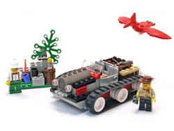 Adventure: Land and land dual-use tracked vehicle