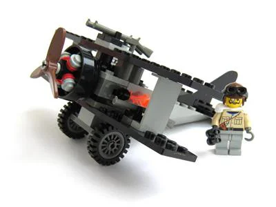 Adventure: Bandit aircraft 乐高 LEGO 5928