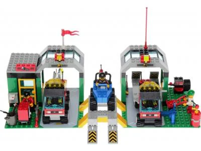 City: garage and crane engineering vehicle 乐高 LEGO 6434 image 3
