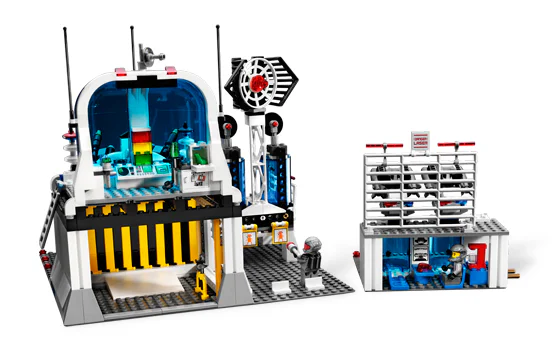 Space Police 3: Central Space Police 乐高 LEGO 5985 image 2