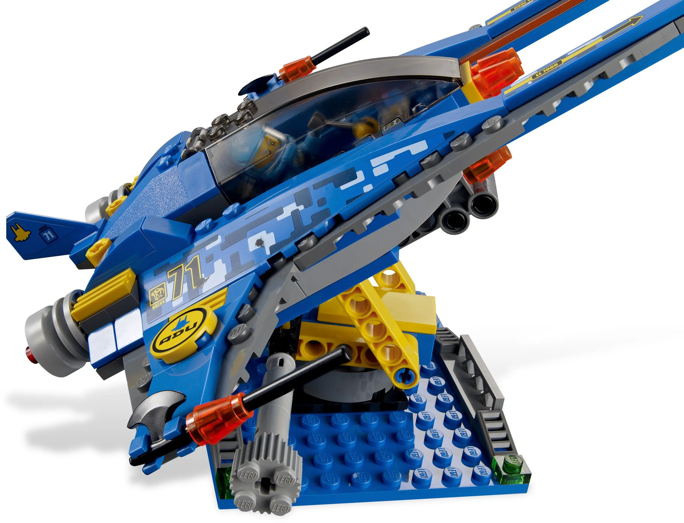 Alien Conquest: Earth Defense Headquarters LEGO 7066 image 5