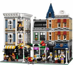 City Center Gathering Square