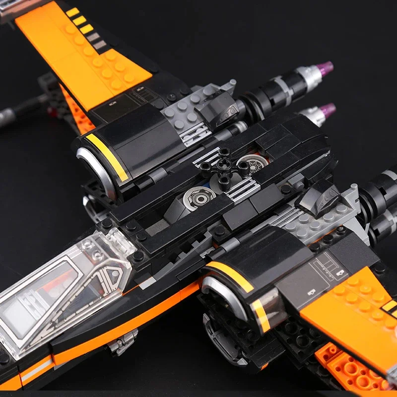 Poe's X-wing fighter 180004 image 10