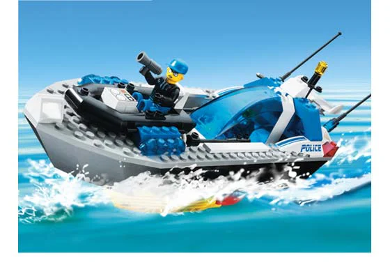 Classic little puzzler: Turbo pressurized police boat LEGO 4669 image 1