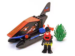 Deep-sea submarine shark: Seafloor world: Sea Shark command boat