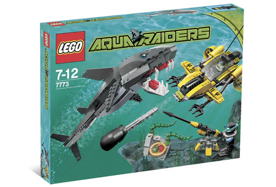Undersea exploration: a tiger shark attack 乐高 LEGO 7773 image 1