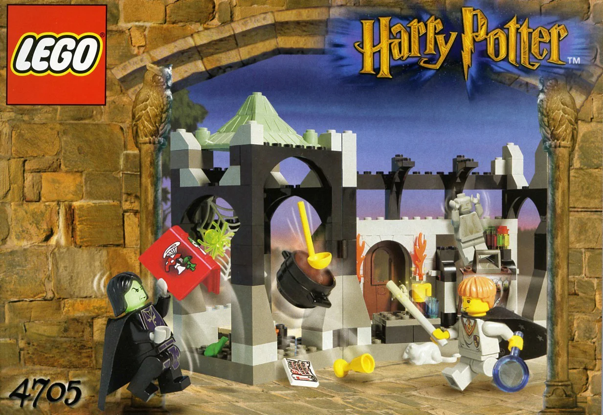 Harry Potter and the Philosopher's Stone: Snape's Potionology 乐高 LEGO 4705 image 2