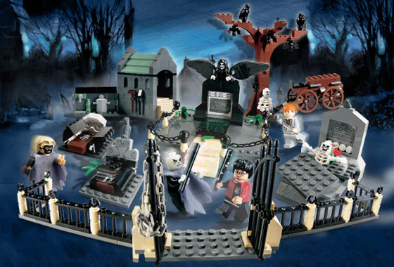 Harry Potter: Harry Potter versus Flaming Cup: Cemetery versus 乐高 LEGO 4766