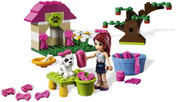 Good friend: Mia's puppy house