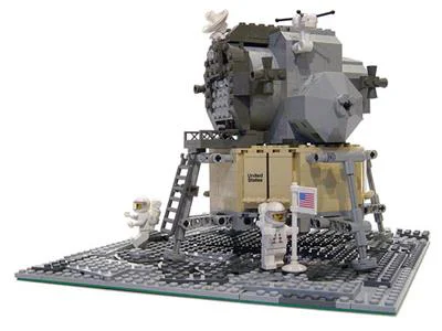 Discovery: Moon Lander LEGO 10029