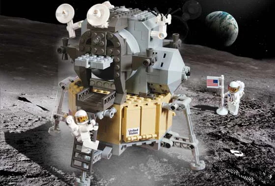 Discovery: Moon Lander LEGO 10029 image 1