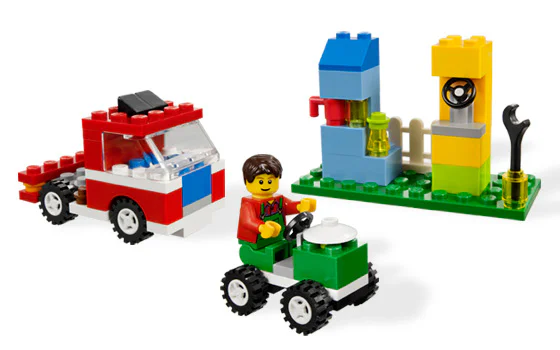 Creative spelling: basic creative housing packages 乐高 LEGO 5899 image 1