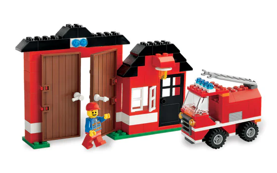 Creative Scroll: My Lego Town 乐高 LEGO 6053 image 1