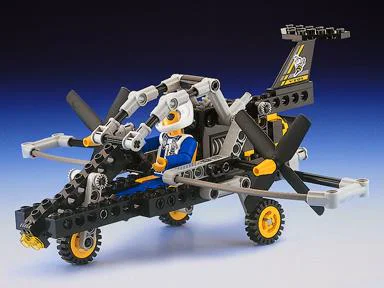 Vertical Takeoff and Landing (VTOL) machine. 乐高 LEGO 8222 image 1