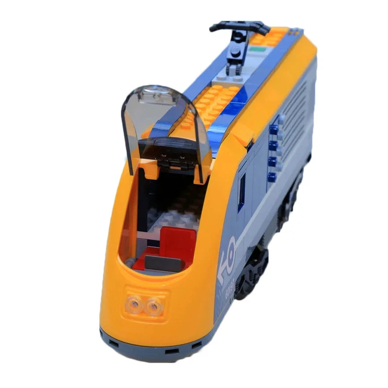 Passenger Train 02117 image 5