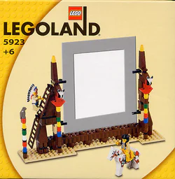 Photo frame: Western frame